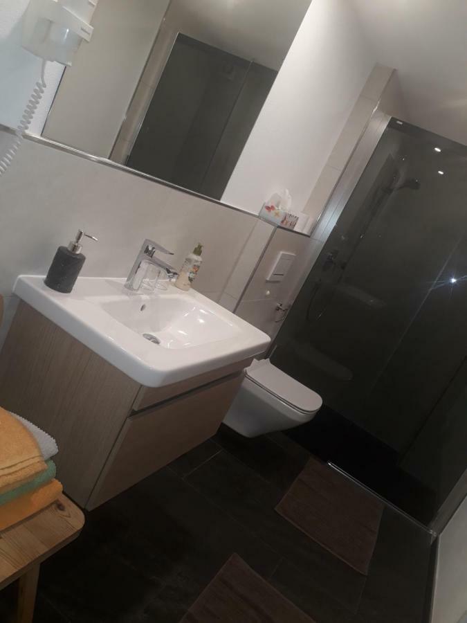 Ferienwohnung Stubenboeck อาเคนเคียร์ค ภายนอก รูปภาพ